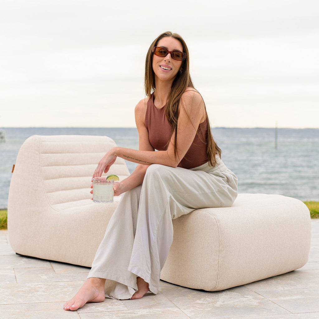 Solvana™ Outdoor Ottoman