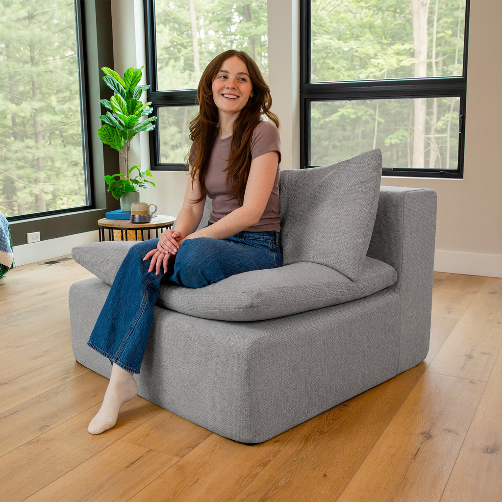 Averra™ Armless Chair