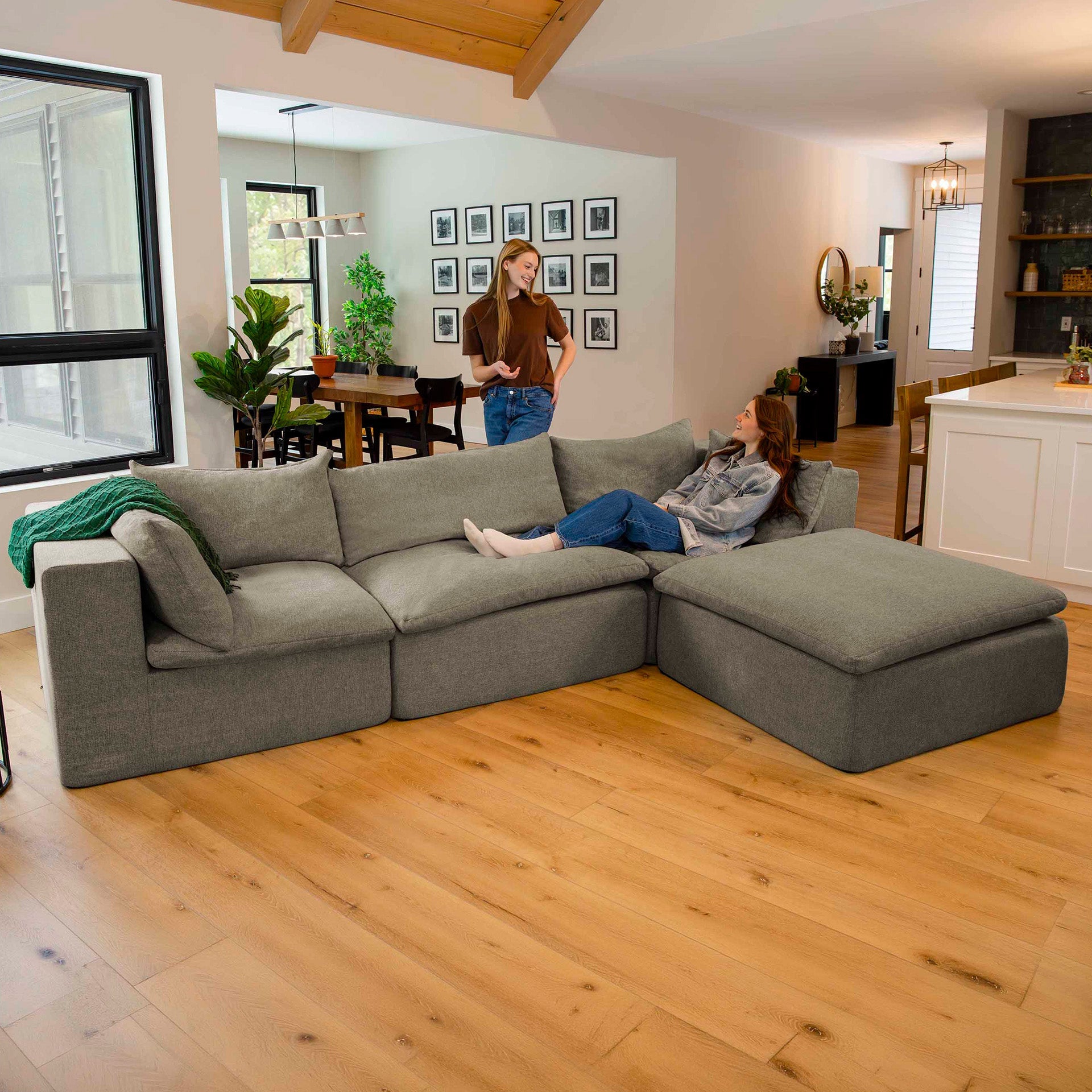 Averra™ 4 Piece Modular Sectional Sofa